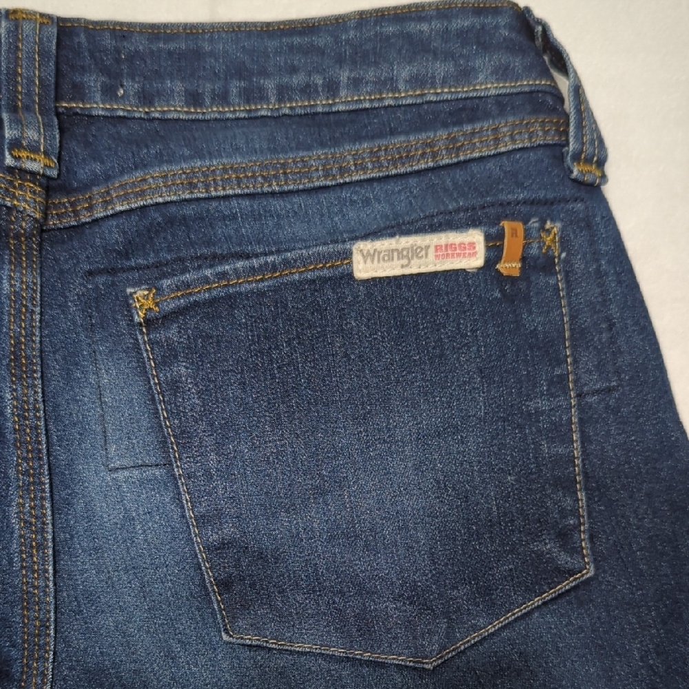 Wrangler Riggs Workwear Bootcut Women's Dark Blue Denim Jeans‎ Size 4